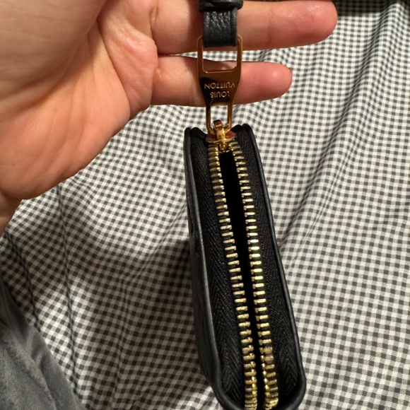 Louis Vuitton Wallet - Picture 10 of 14